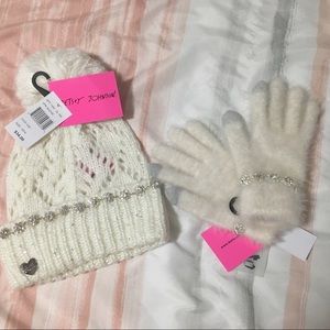 Betsey Johnson white jeweled glove and hat set